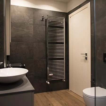 Youhosty - Chianciano 4 Apartman *